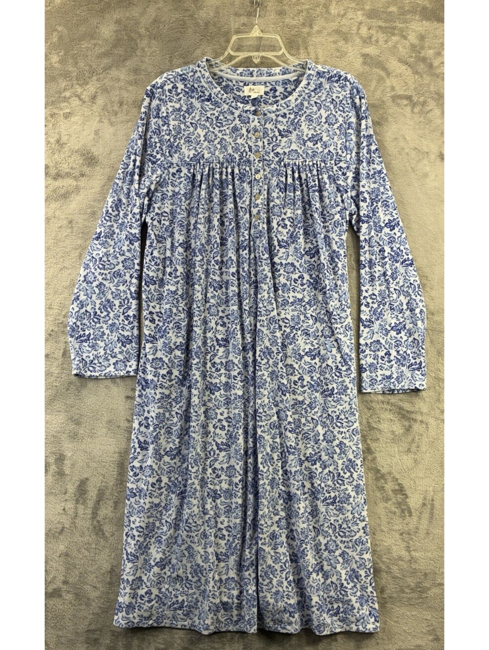Aria Collection Nightgown Long Sleeve Velour Size XL Blue White Floral Pockets